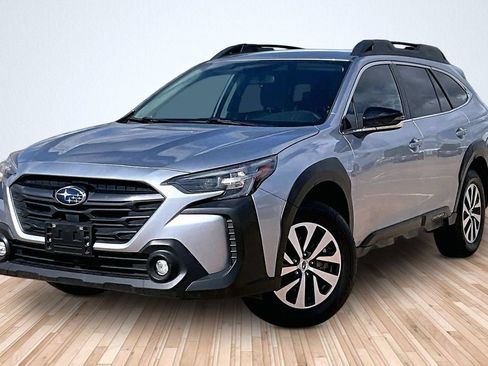 Used 2024 Subaru Outback Premium AWD/4WD image 1