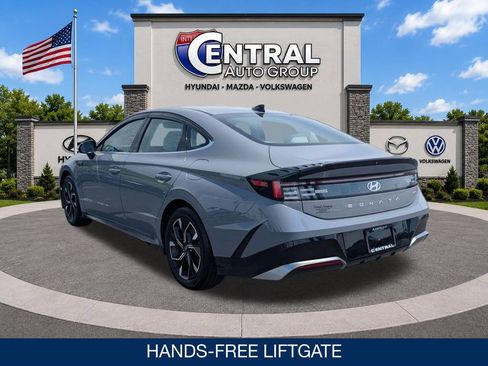 Certified 2024 Hyundai Sonata SEL AWD/4WD image 6