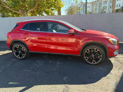 Used 2019 Mercedes-Benz GLA 250 image 2