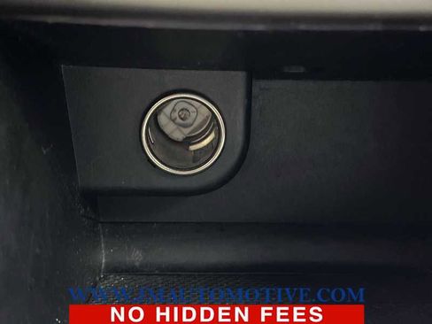 Used 2013 Subaru Legacy 3.6R Limited image 35