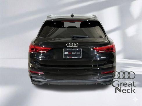 Used 2025 Audi Q3 2.0T Premium w/ Convenience Package image 23