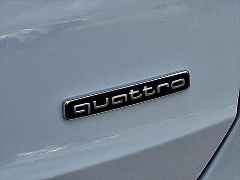 Certified 2025 Audi Q3 2.0T Premium Plus w/ Premium Plus Package image 12