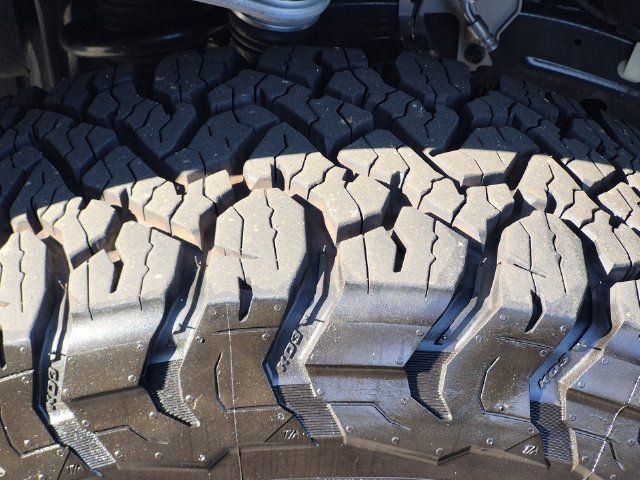 Used 2025 Ford Bronco 2-Door AWD/4WD image 20