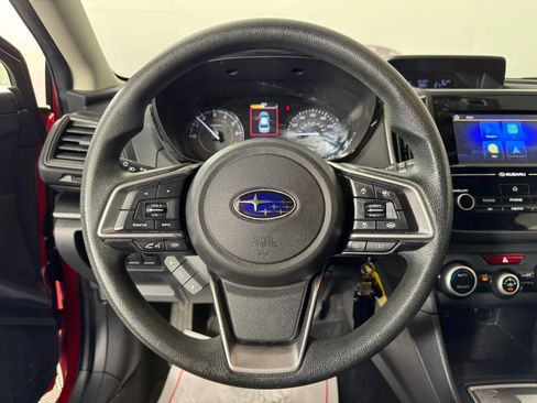 Used 2021 Subaru Crosstrek 2.0i image 13