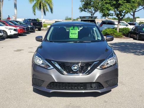 Used 2019 Nissan Sentra S w/ Exterior Package FWD image 9