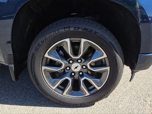 Used 2022 Chevrolet Silverado 1500 RST w/ All Star Edition Plus RWD image 2