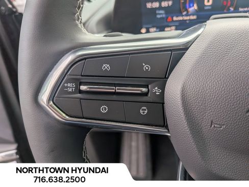 Used 2025 Chevrolet Traverse Z71 w/ Enhanced Driving Package image 30