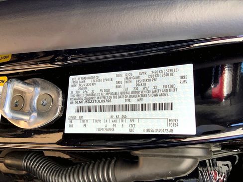 New 2026 Lincoln Corsair Grand Touring image 21