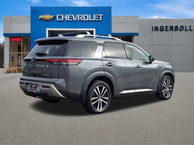 Used 2023 Nissan Pathfinder Platinum AWD/4WD image 26