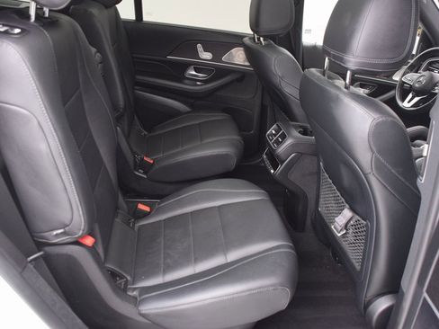 Certified 2022 Mercedes-Benz GLS 450 4MATIC image 18