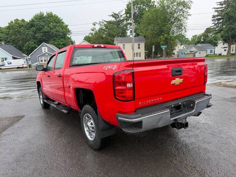 Used 2018 Chevrolet Silverado 2500 W/T w/ Snow Plow Prep Package AWD/4WD image 3