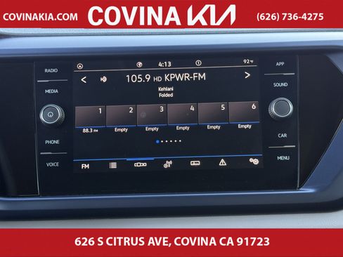 Used 2023 Volkswagen Taos SE image 25