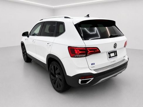 Used 2023 Volkswagen Taos SEL AWD/4WD image 5