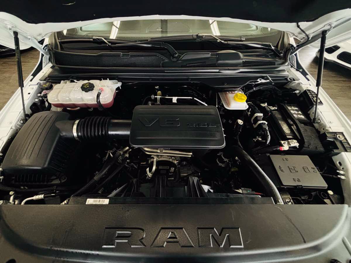 Used 2025 RAM 1500 Tradesman AWD/4WD image 24