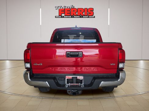 Used 2023 Toyota Tacoma SR5 AWD/4WD image 6