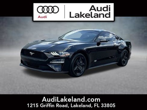 Used 2018 Ford Mustang Coupe RWD image 1