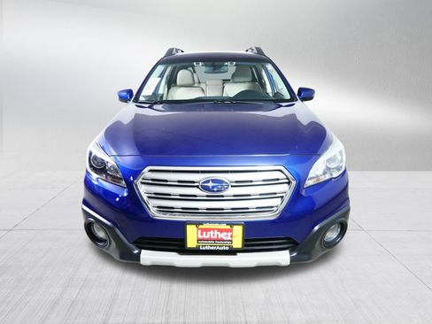 Used 2015 Subaru Outback 2.5i Limited AWD/4WD image 2