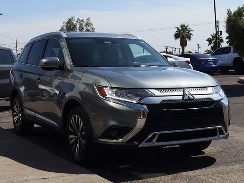 Used 2020 Mitsubishi Outlander SE image 14