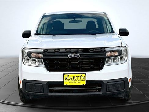 Used 2022 Ford Maverick XL image 3