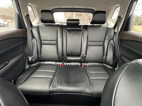 Certified 2023 Nissan Rogue SV w/ SV Premium Package image 28