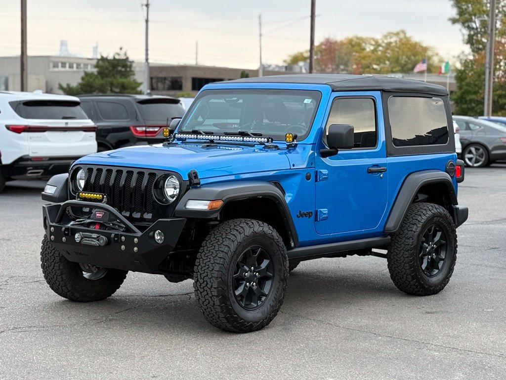 Used 2022 Jeep Wrangler Sport AWD/4WD image 29
