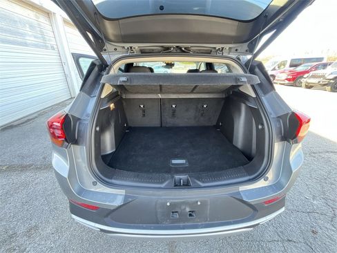 Used 2023 Buick Encore GX Select image 22