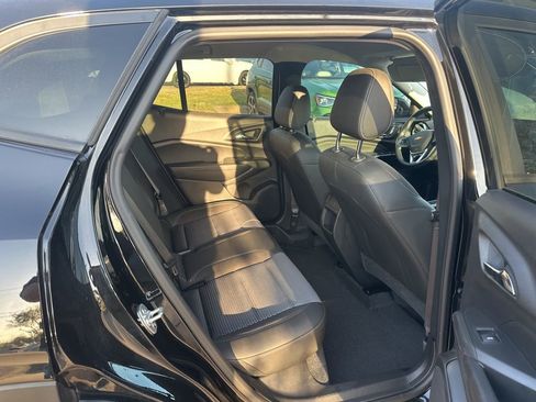 Used 2025 Chevrolet Trax LT w/ Driver Confidence Package image 19