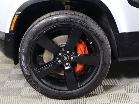 Used 2020 Land Rover Defender 110 X image 26