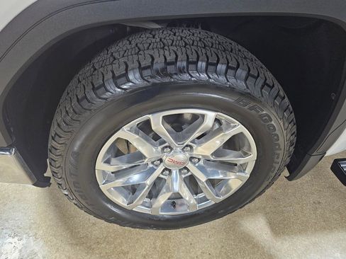 Used 2021 GMC Sierra 1500 SLT w/ SLT Premium Plus Package image 50