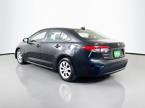 Used 2022 Toyota Corolla LE FWD image 7