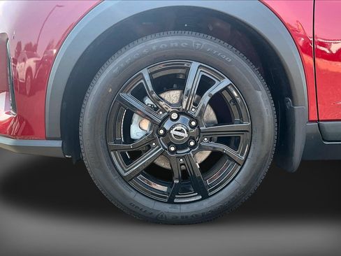 Certified 2023 Nissan Kicks SV FWD image 8