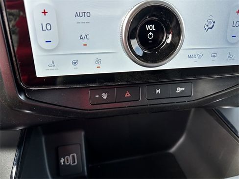 New 2025 Ford F150 Lightning Flash image 27