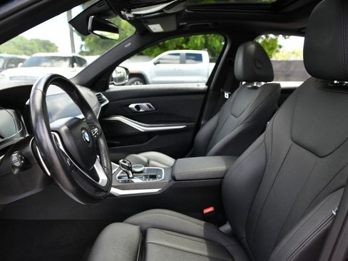 Used 2021 BMW 330i Sedan w/ Convenience Package image 7