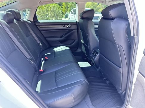 Used 2022 Honda Accord EX-L image 16