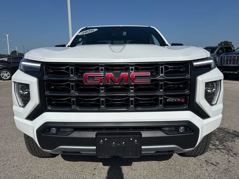 Used 2026 GMC Canyon AT4 w/ AT4 Premium Package AWD/4WD image 9