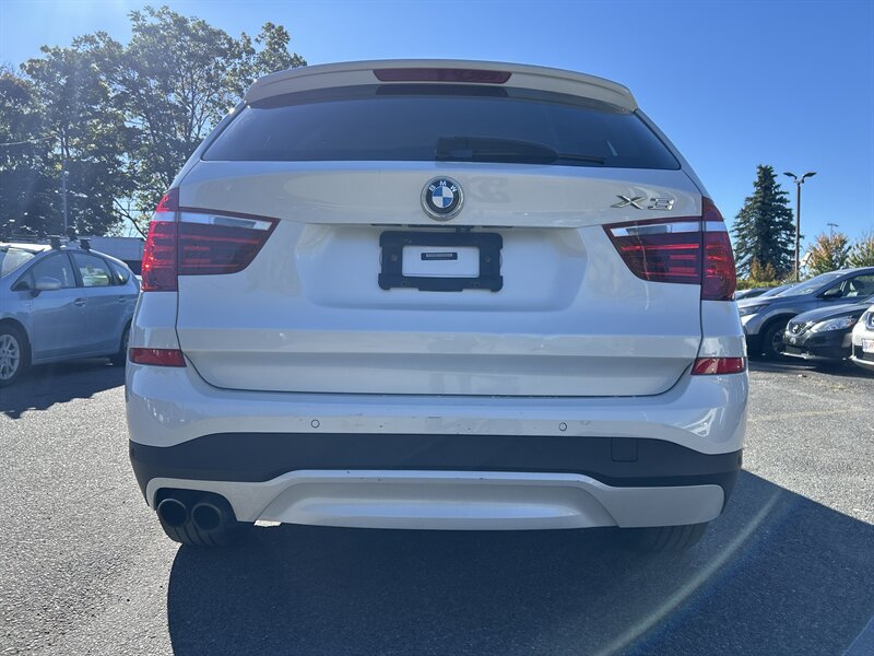Used 2016 BMW X3 xDrive28i AWD/4WD image 5