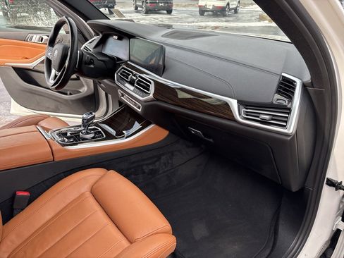 Used 2021 BMW X5 xDrive45e w/ Executive Package image 38