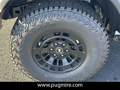 New 2026 Ford Bronco Badlands AWD/4WD image 17