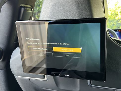 Certified 2025 Lincoln Navigator L Black Label image 32