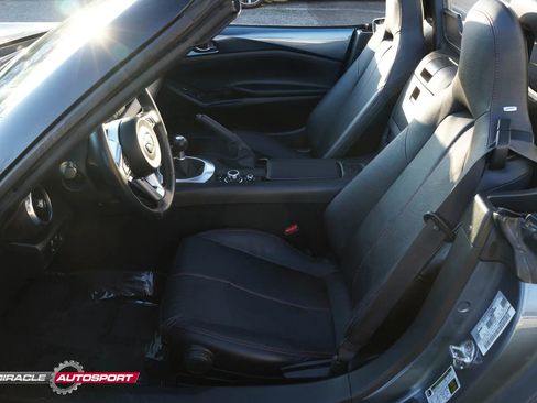 Used 2016 MAZDA MX-5 Miata Grand Touring image 19