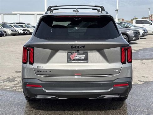 New 2026 Kia Sorento SX Prestige image 4