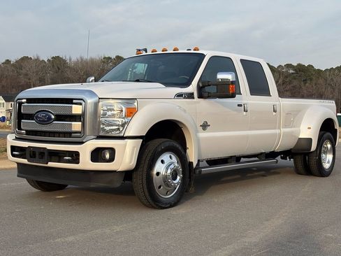 Used 2016 Ford F450 Platinum image 8