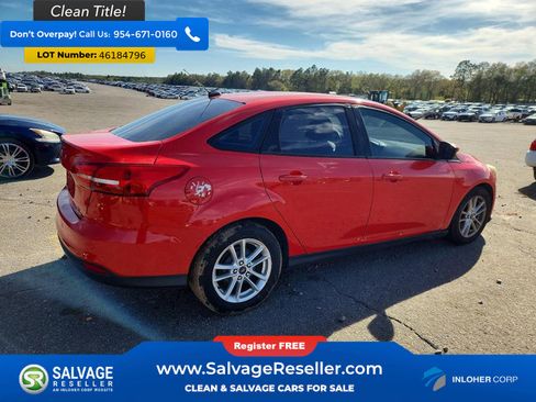 Used 2015 Ford Focus SE w/ Reverse Sensing Package image 4