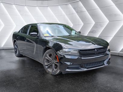 Used 2019 Dodge Charger SXT