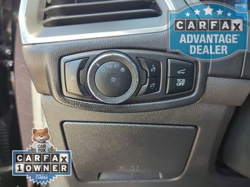 Used 2024 Ford Edge Titanium image 12