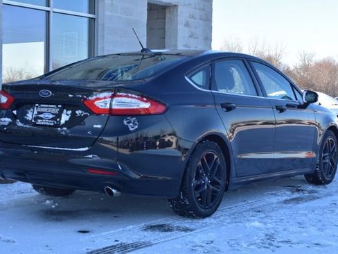 Used 2014 Ford Fusion SE image 11