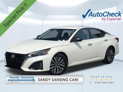 Used 2025 Nissan Altima 2.5 SV