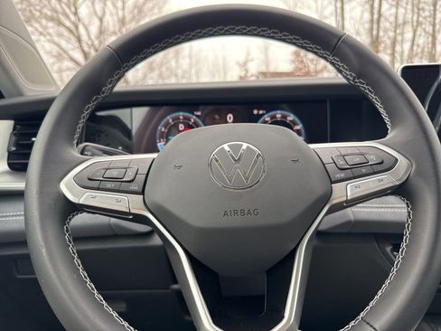 New 2026 Volkswagen Tiguan SE image 20