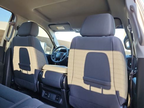 Used 2024 Chevrolet Silverado 2500 Custom w/ Custom Convenience Package image 16