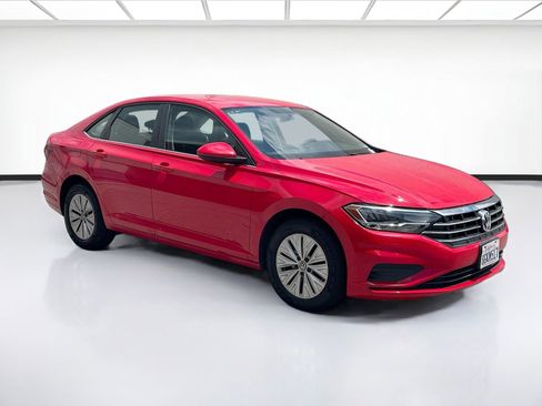 Used 2019 Volkswagen Jetta S FWD image 3
